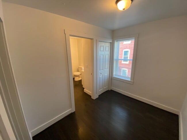 Photo - 212 W Hope Ave