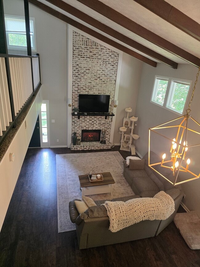 Photo - 6 Lynn Cir