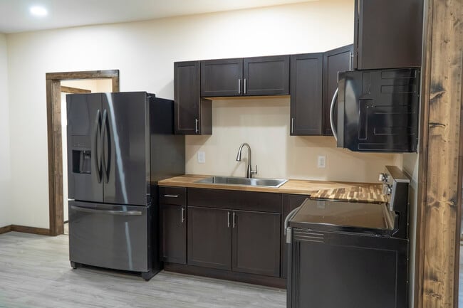 401 S Washington St Unit 3
