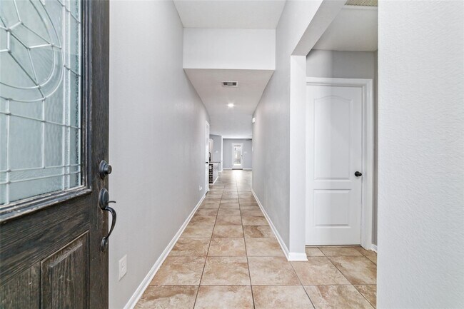 Photo - 6718 Madison Heights Ct