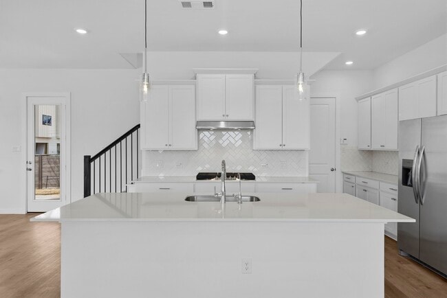Photo - 3311 Loam Ln