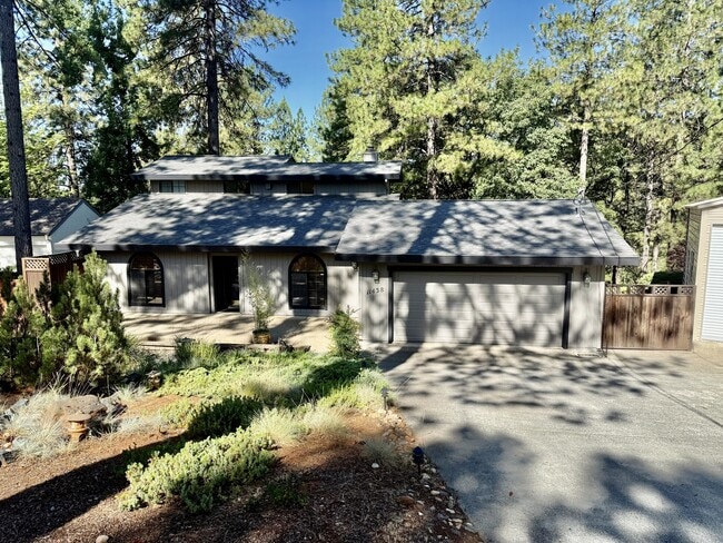 Building Photo - 11438 Timothy Way Rental