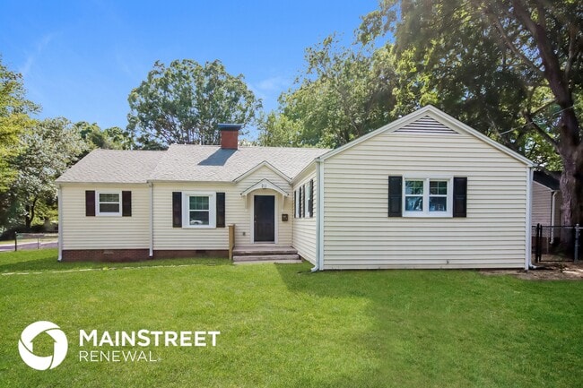 Photo - 211 Magnolia St