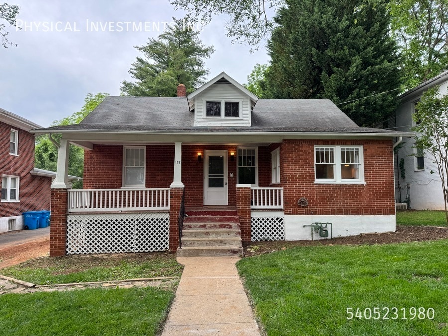 Photo - 158 Princeton Cir NE -