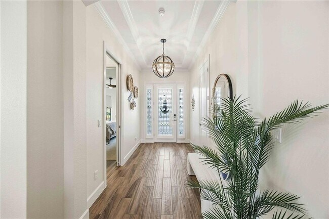 Photo - 5400 Manchini St