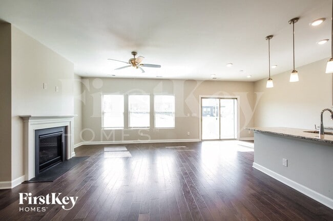 Photo - 3009 Striped Maple Ct