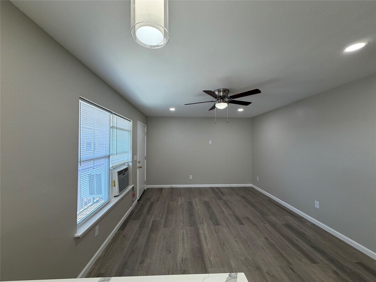 Photo - 3113 Arbor St Unidad 4