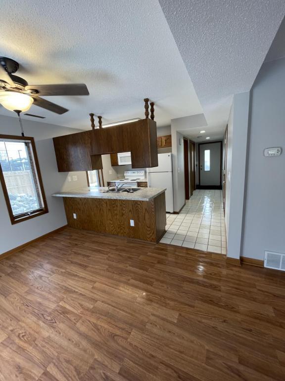 Photo - 2208 18th Ave SE