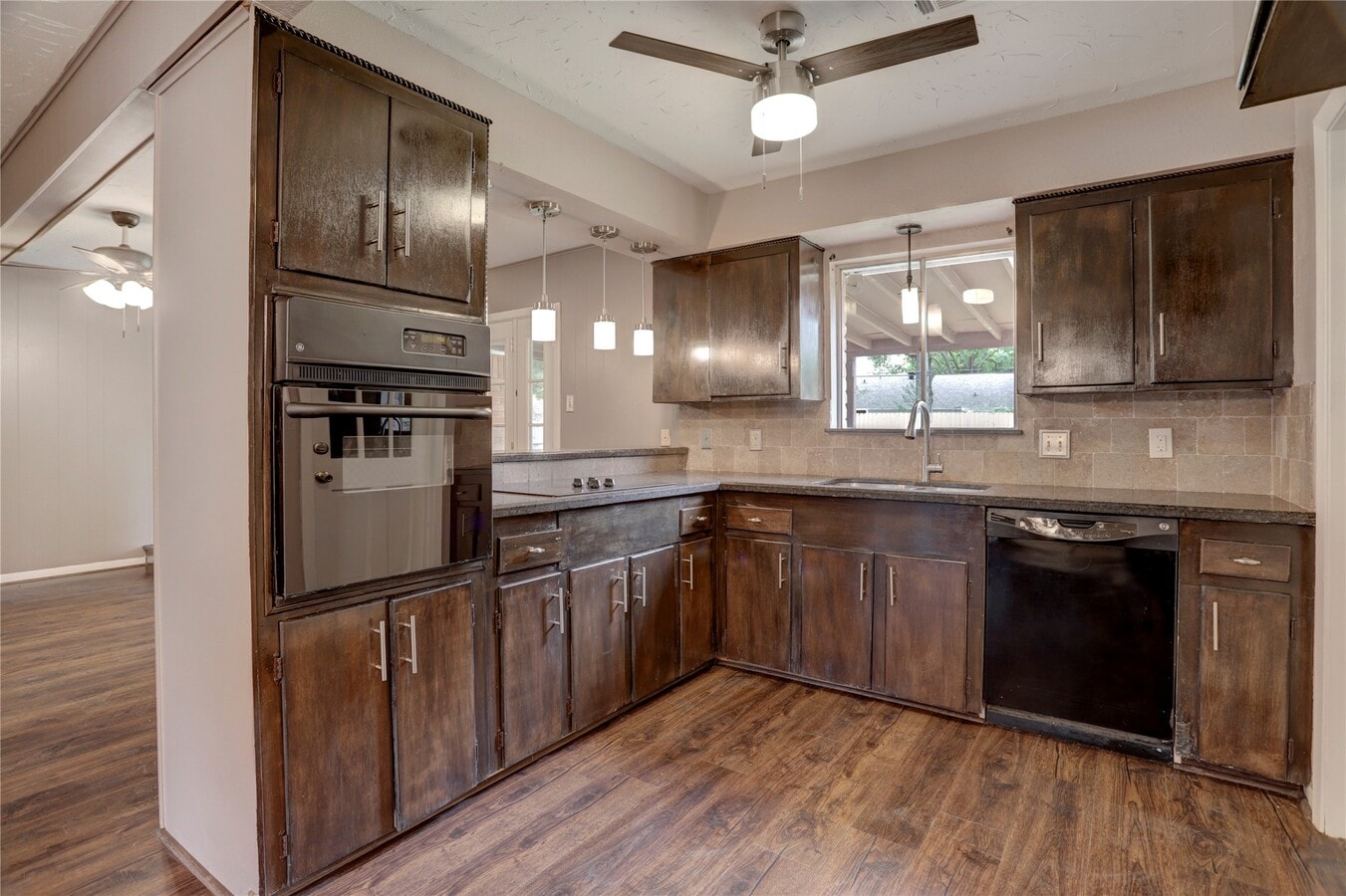 Photo - 9631 Fairdale Ln