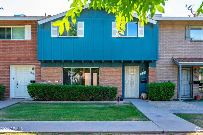 Building Photo - 6063 N Granite Reef Rd Rental