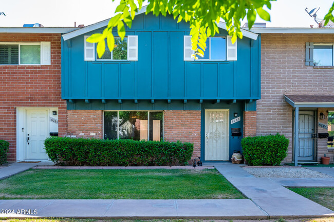 Photo - 6063 N Granite Reef Rd Townhome