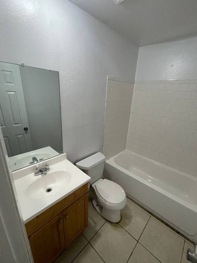 Photo - Crystal Hills Loop Unit 2414
