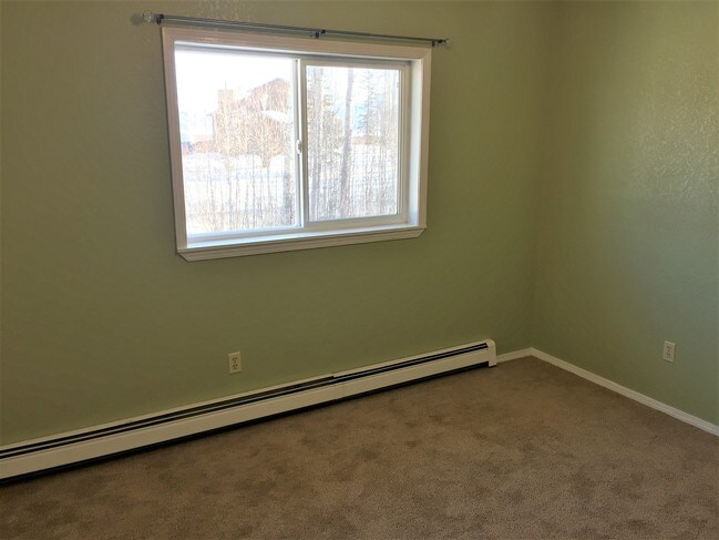 Photo - 3230 S Caryshea St