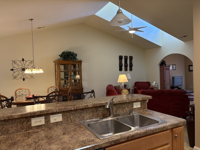 Photo - 991 Wrigley Dr