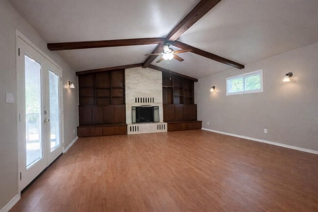 Photo - 1817 Breckenridge Dr