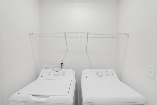 Photo - Fantastic 3bd/2.5ba home! Coming soon!