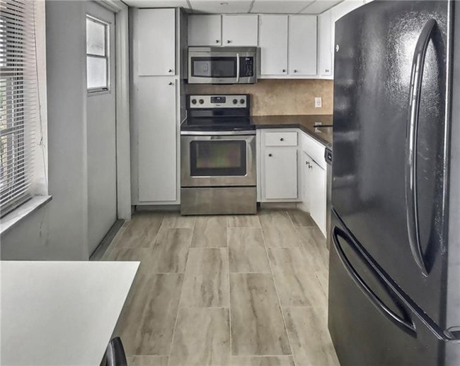 Photo - 3000 N Palm Aire Dr Unit 5