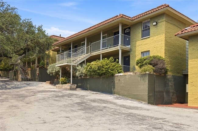 Photo - 2302 East Side Dr Unit 18