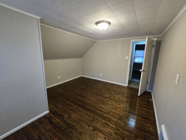 14 Grant Ave