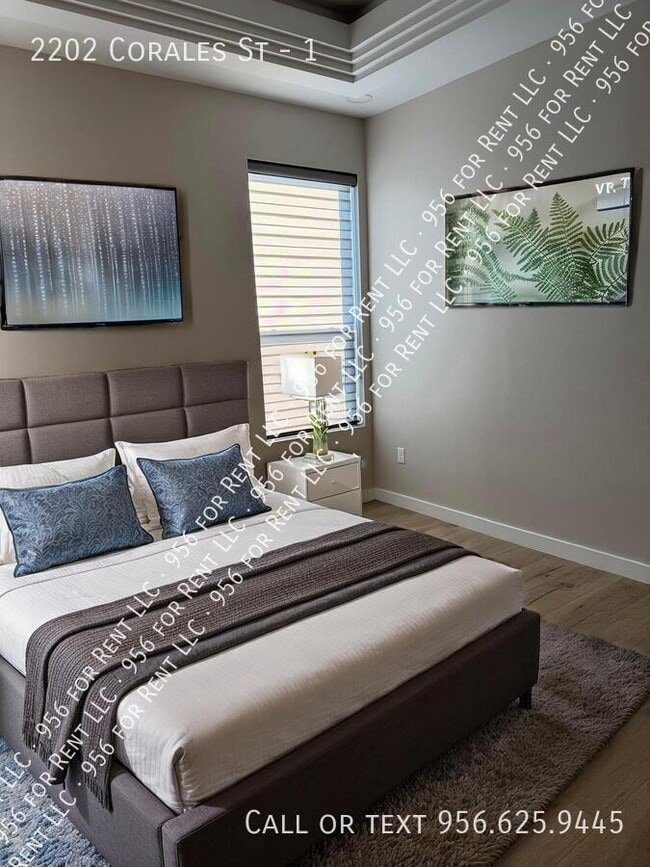 Photo - 2202 Corales St