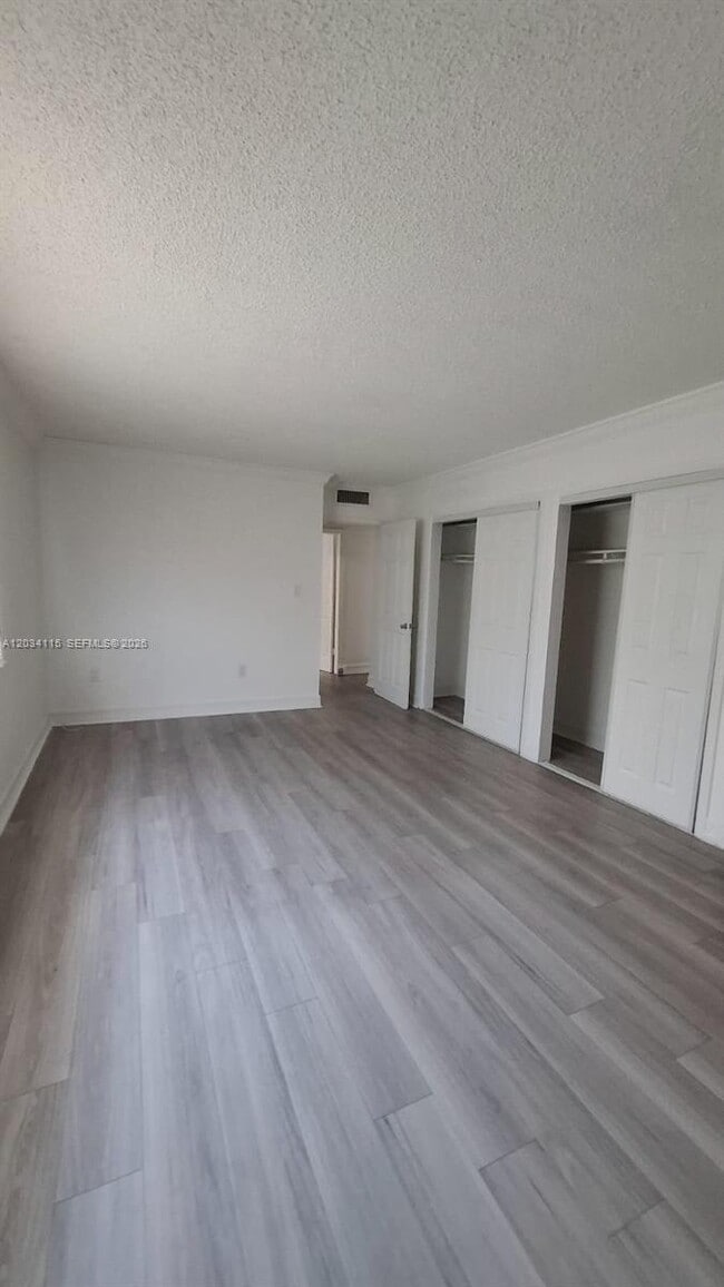 Photo - 6940 Miami Gardens Dr Unit 1-522