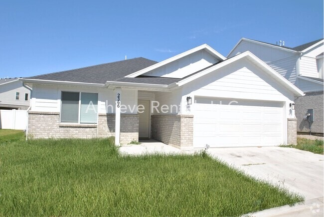 Building Photo - 2366 N 150 E Rental