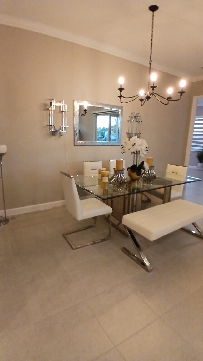 Photo - 1204 SE Woodbine Rd