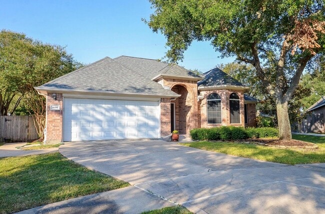 Building Photo - 4606 Russett Ln