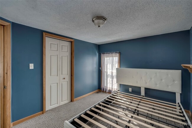 Photo - 5383 Bostwick St