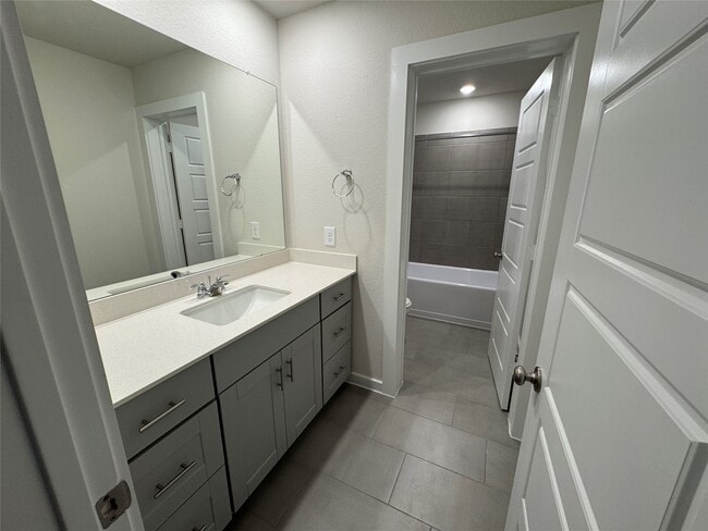 Photo - 18731 Frost Ridge Dr