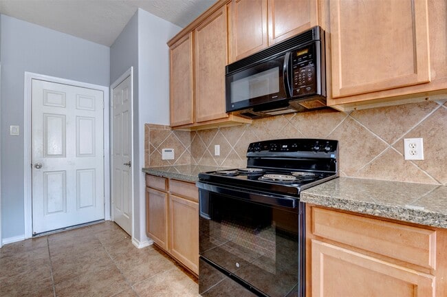 Photo - 47 Wickerdale Pl