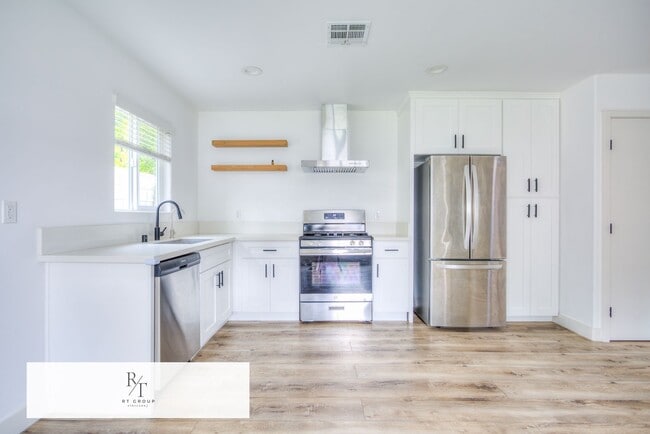Photo - Bright 2BD Back House in Temple City Unified School District – Washer/Dryer Included. Separate En... Unit B