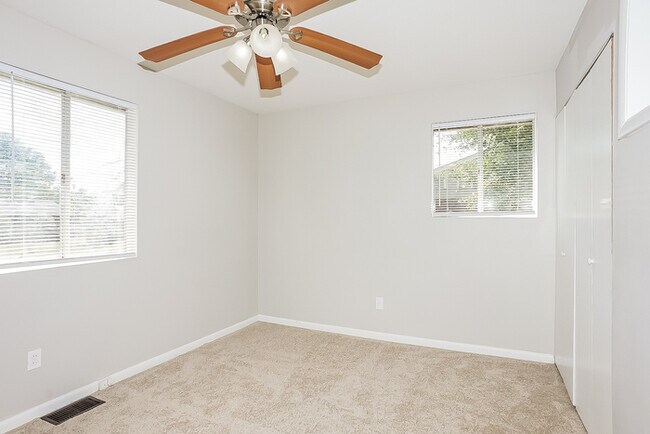 Photo - 2801 Deen Ave