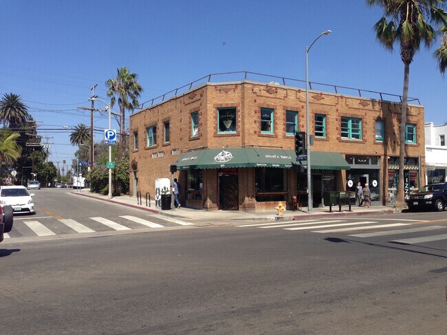 Photo - 530 California Ave Unit 3