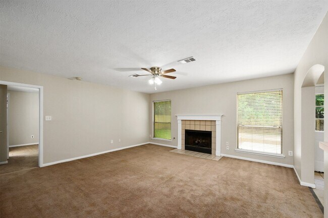 Photo - 1631 Stonehaven Village Cir
