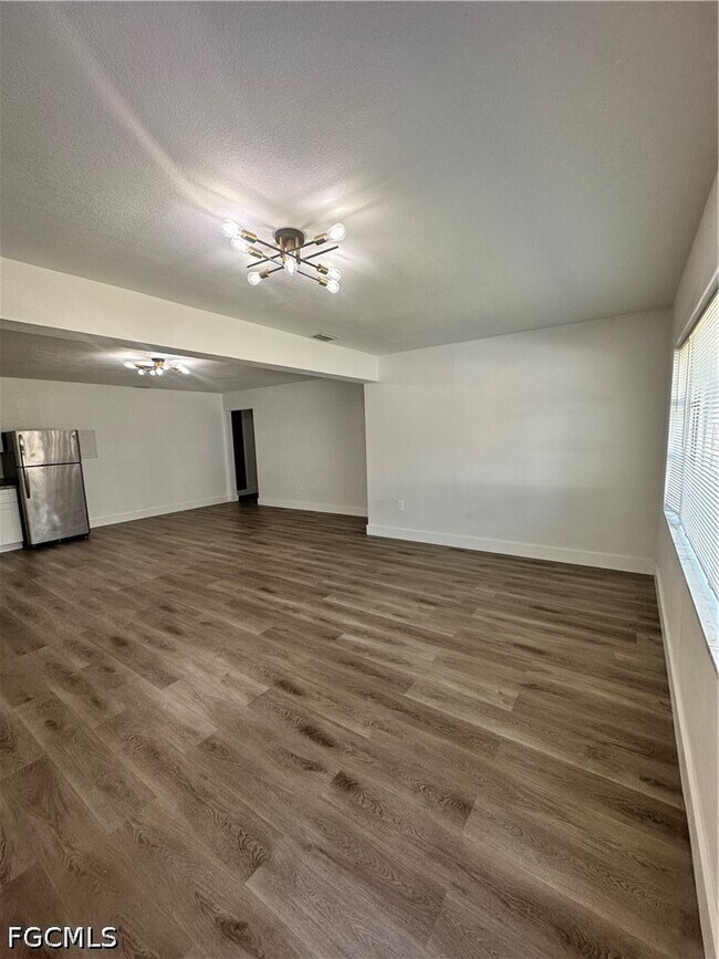 1675 Temple Terrace