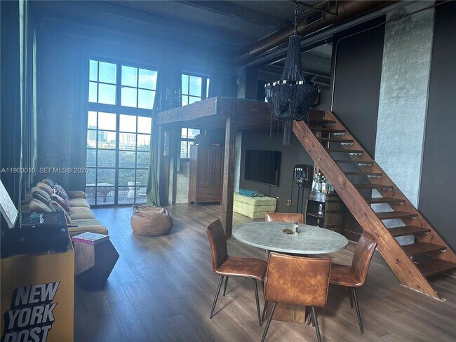 Photo - 1749 NE Miami Ct Unit 403