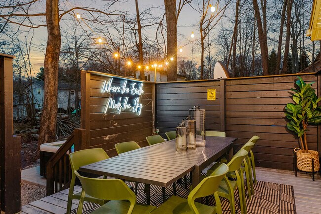 Photo - 8499 Bumble Bee Way Unidad ID1093467P