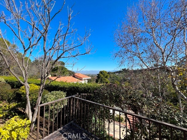 Photo - 15451 Deerhorn Rd