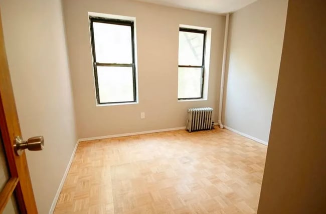 Photo - 32 E 7th St Condo