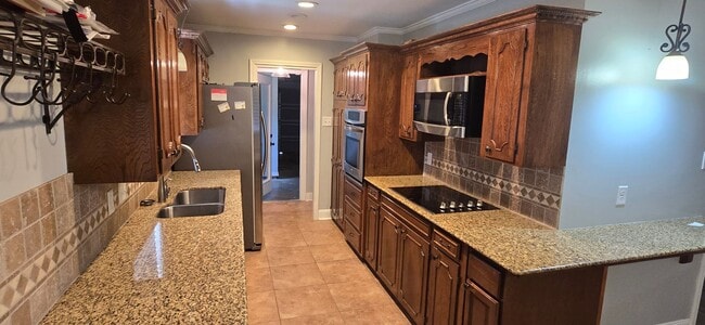 Photo - 3 Bedroom 2 Bathroom in Greenacres (N Boss...