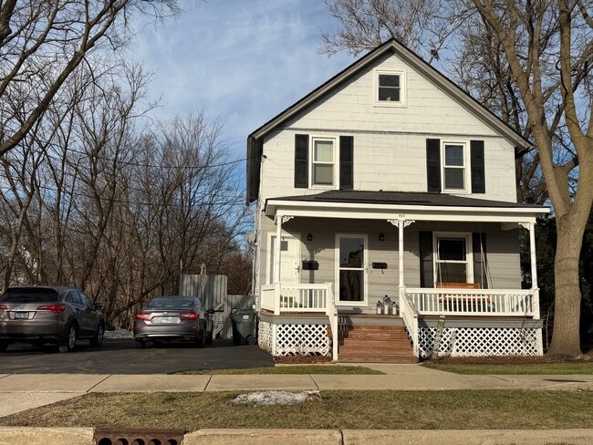 Photo - 212 Franklin St