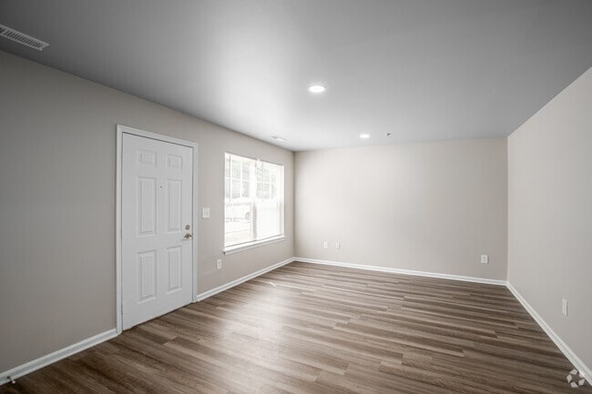 2BR, 1BA - 900SF - Living Room
