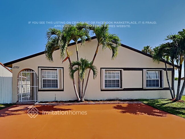Building Photo - 13701 SW 14th St Rental