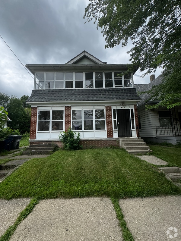 Building Photo - 645 Woodland Ave Rental