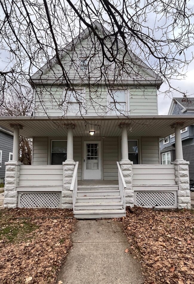 Building Photo - 3442 W 54th St