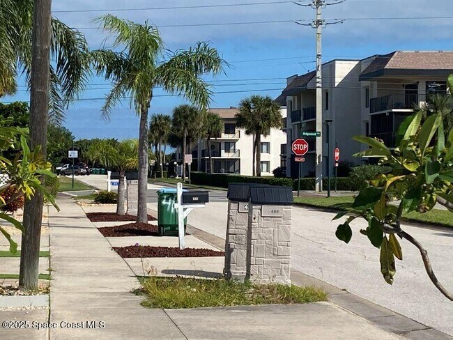 Photo - 404 Taylor Ave