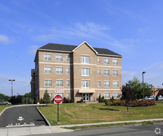 Photo - 111 Glenwood Avenue