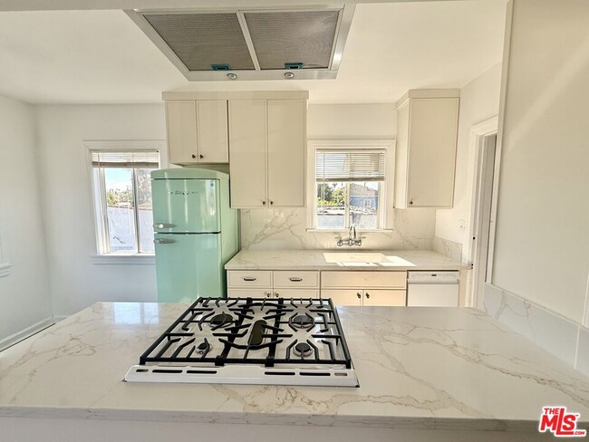 Photo - 3883 S Gramercy Pl