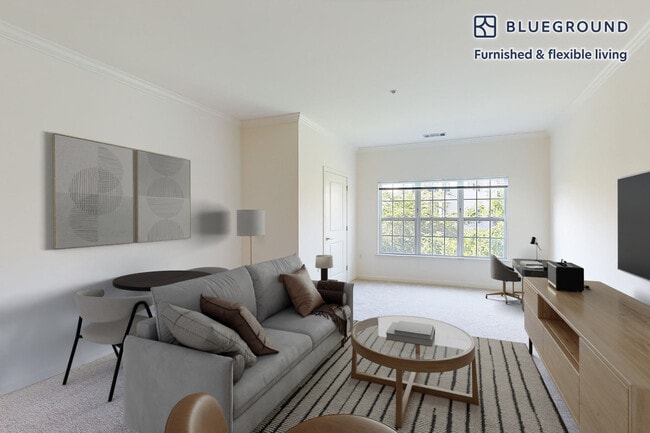 Building Photo - 80 N Central Ave